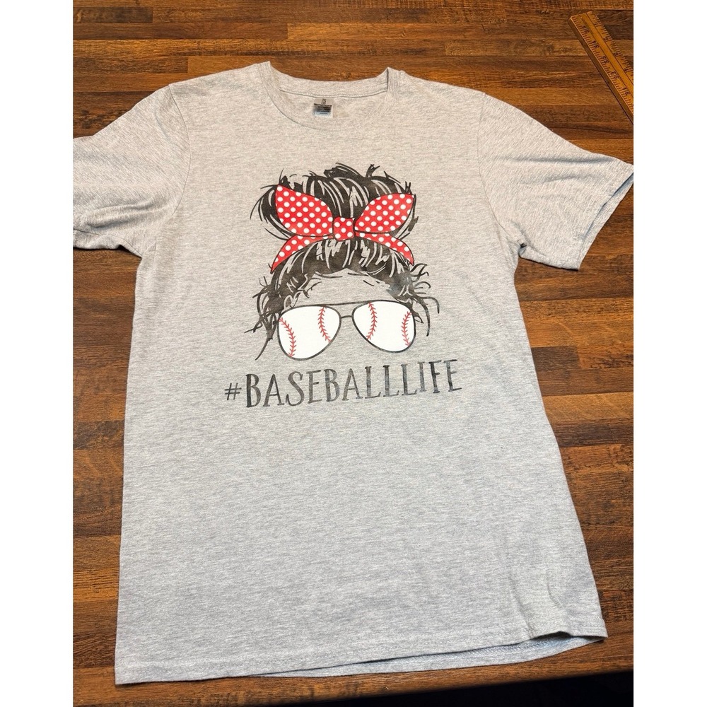 Baseball life T-shirt sz XS. Gildan soft style. Baseball mom